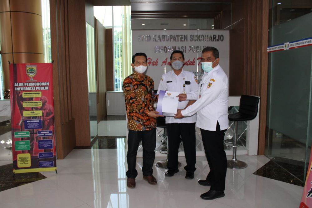 Komisi Informasi Pusat Visitasi PPID Sukoharjo