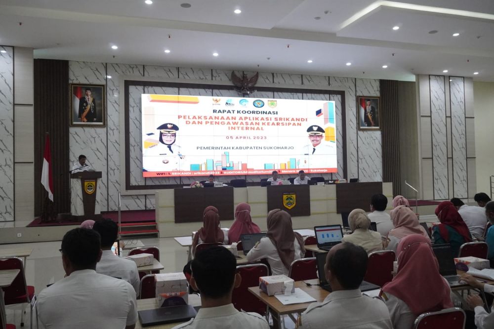 Rapat Koordinasi Pelaksanaan Aplikasi Srikandi dan Pengawasan Kearsipan Internal